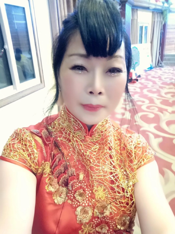 冰雪的第一张照片--阜阳相亲服务中心