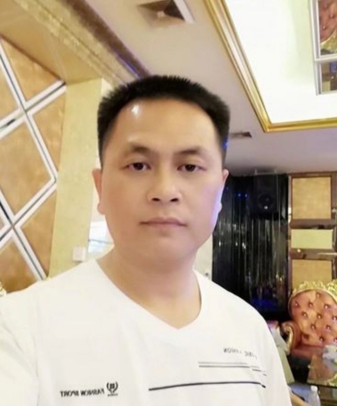 小梁的第二张照片--阜阳相亲服务中心