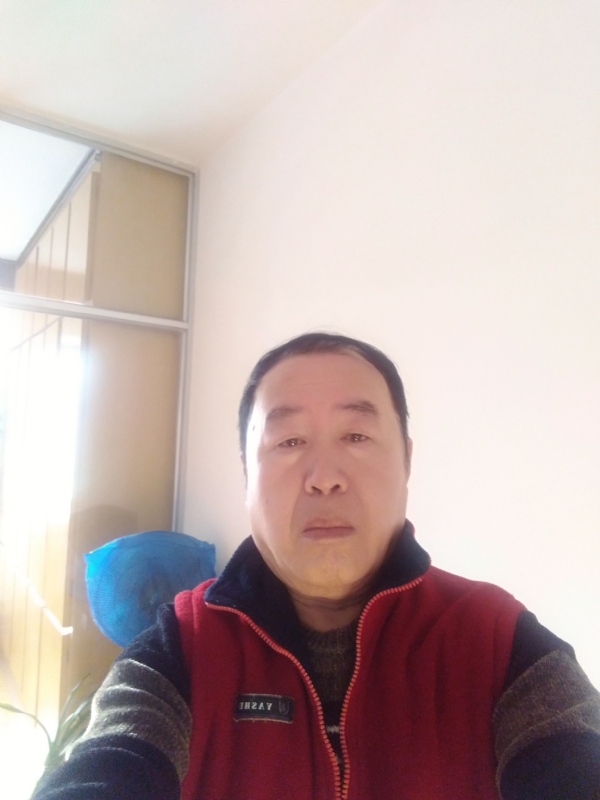 快乐的第一张照片--阜阳相亲服务中心