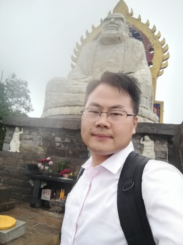 江洋党总顾问的第一张照片--阜阳相亲服务中心