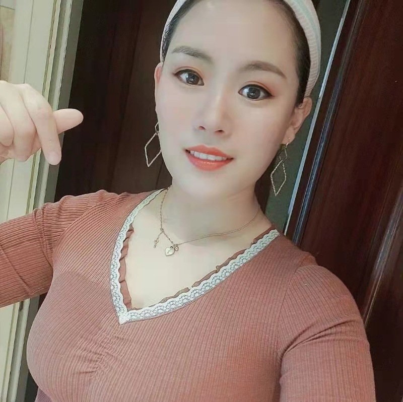 蜜&糖的第一张照片--阜阳相亲服务中心