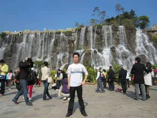 缘分不期而遇的第三张照片--阜阳相亲服务中心