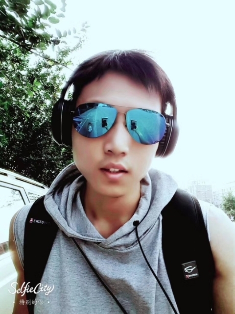 失意的人的第一张照片--阜阳相亲服务中心