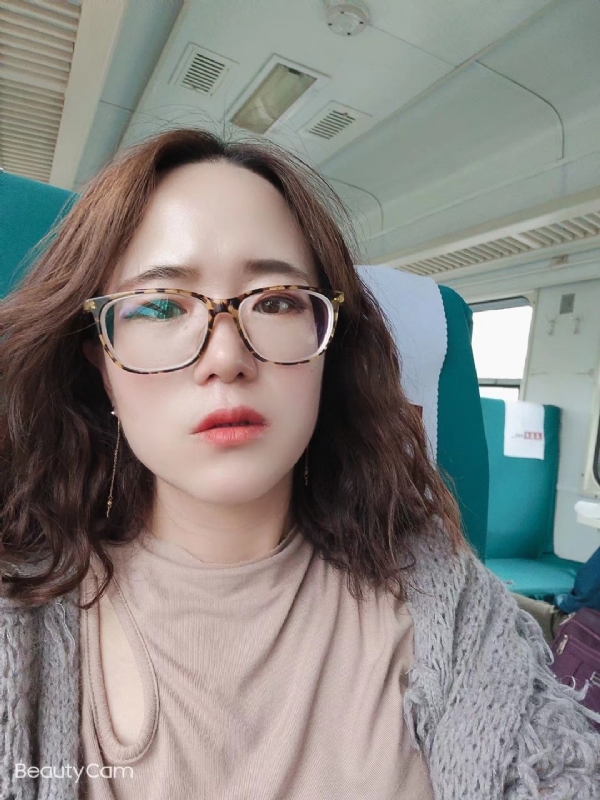 云烟成雨的第一张照片--阜阳相亲服务中心