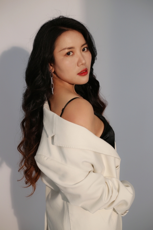 珍妮的第一张照片--阜阳相亲服务中心