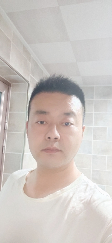 yangyongpingaoi的第一张照片--阜阳相亲服务中心