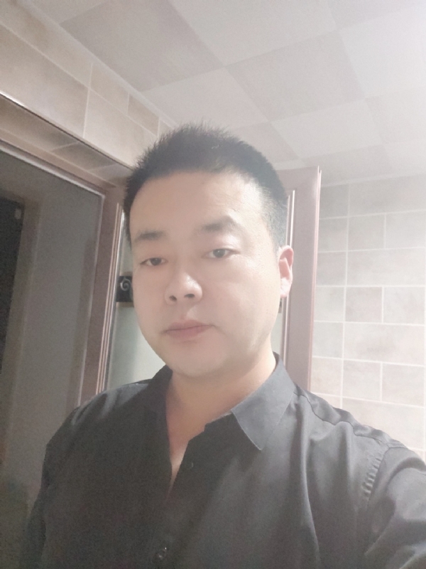 yangyongpingaoi的第二张照片--阜阳相亲服务中心