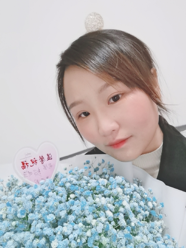 傻丫头的第一张照片--阜阳相亲服务中心