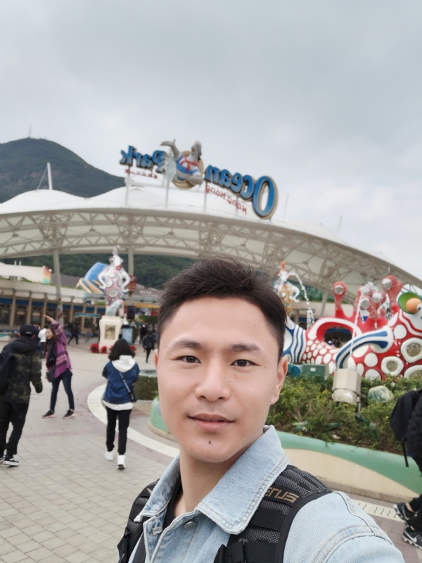 伸手摘星星的第一张照片--阜阳相亲服务中心