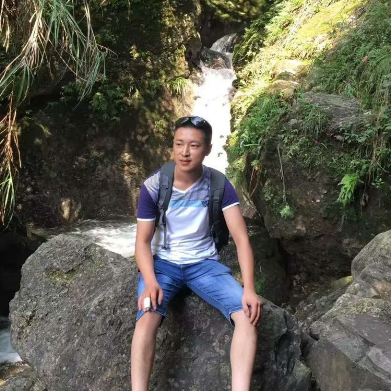 人杰地也灵的第一张照片--阜阳相亲服务中心