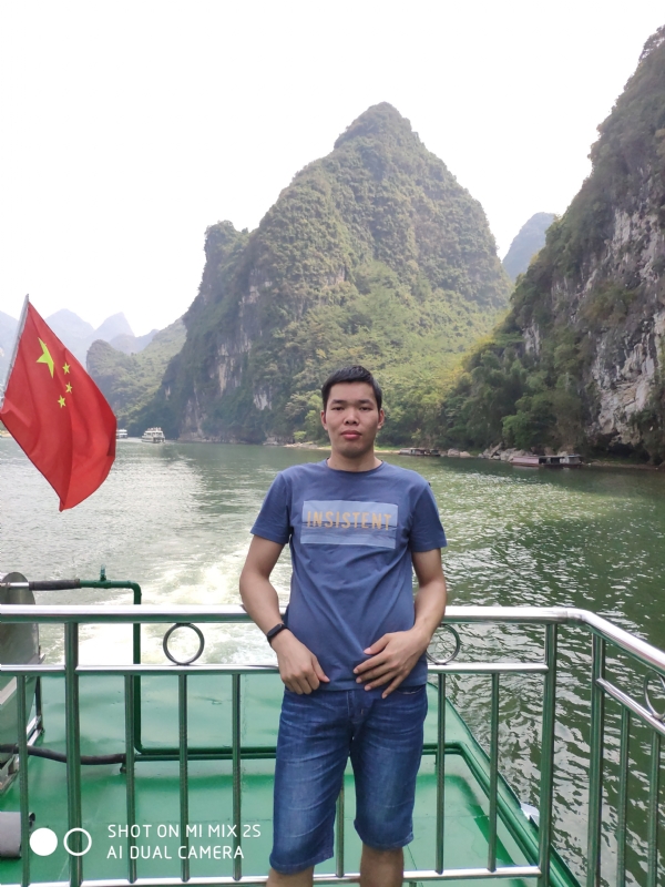 只为你而来的第一张照片--阜阳相亲服务中心