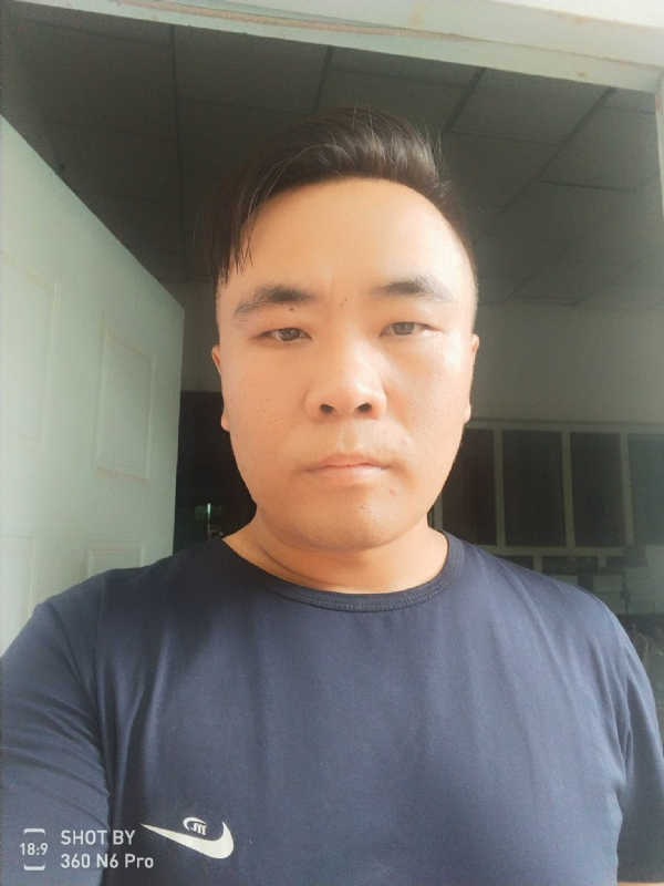 云的第一张照片--阜阳相亲服务中心