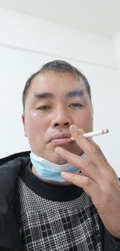 龙心的第一张照片--阜阳相亲服务中心