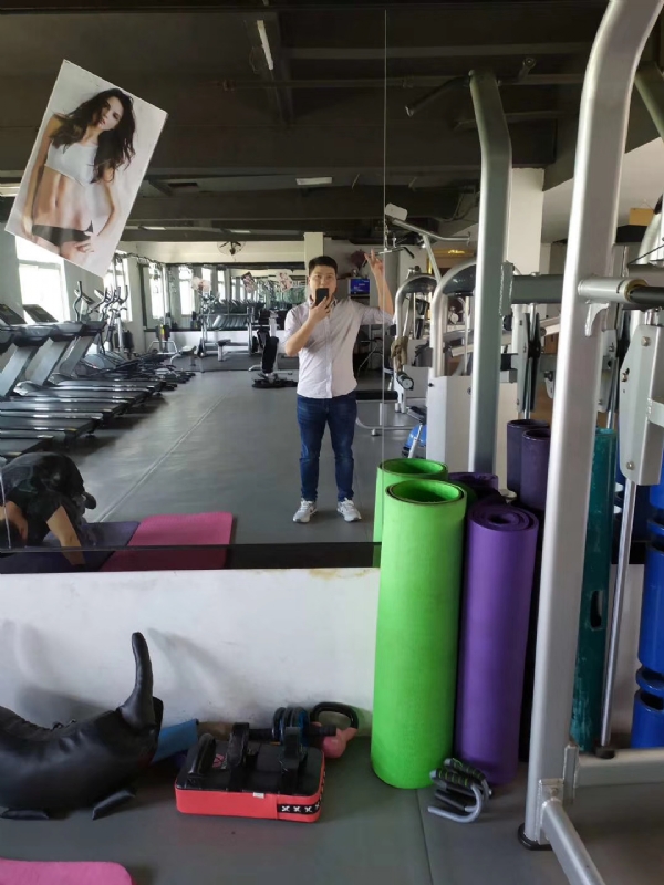 年轻有为健哥的第一张照片--阜阳相亲服务中心