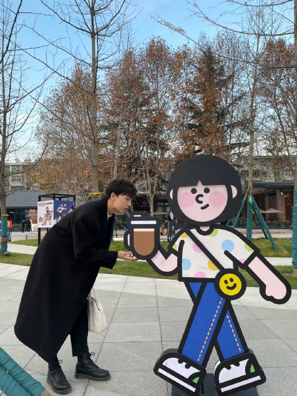 啊哈的第一张照片--阜阳相亲服务中心