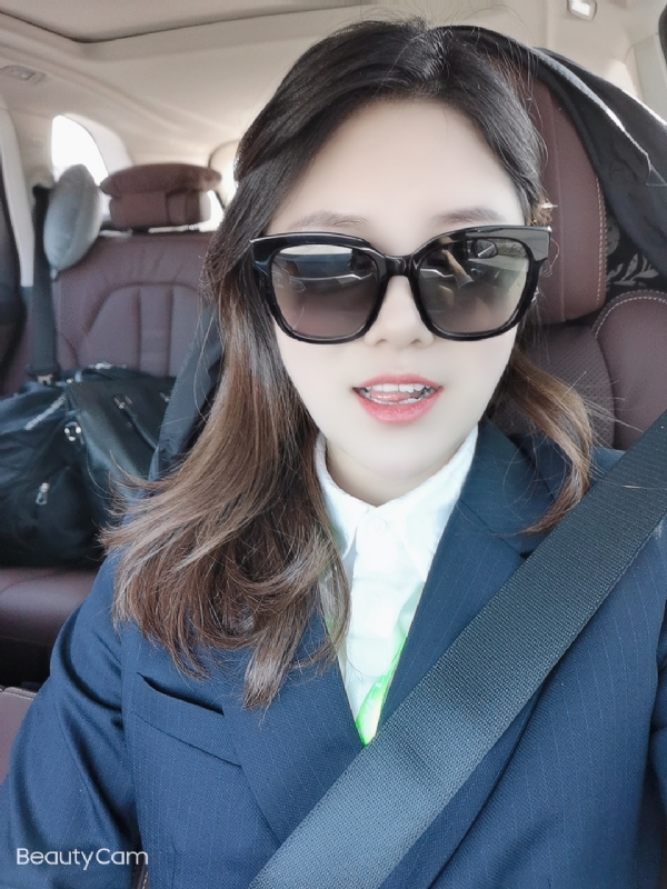 湖南妹子在深圳的第二张照片--阜阳相亲服务中心