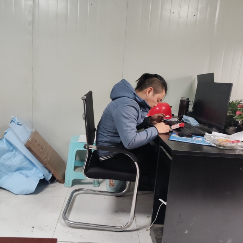 太空舱的第一张照片--阜阳相亲服务中心