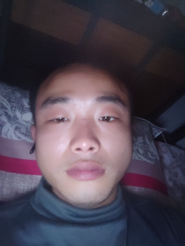 偏爱的第一张照片--阜阳相亲服务中心