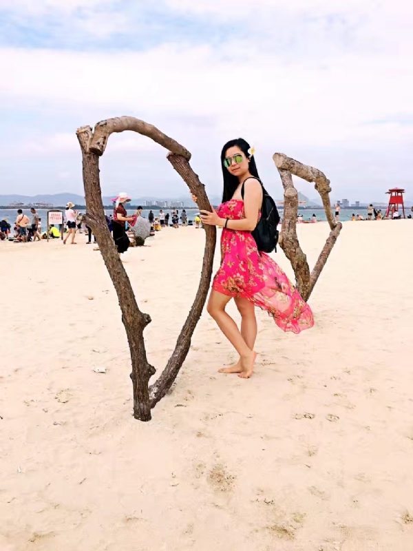 Carry的第一张照片--阜阳相亲服务中心