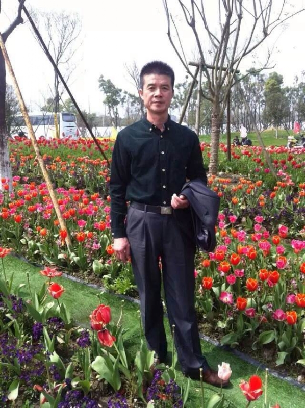 蓝天的第一张照片--阜阳相亲服务中心