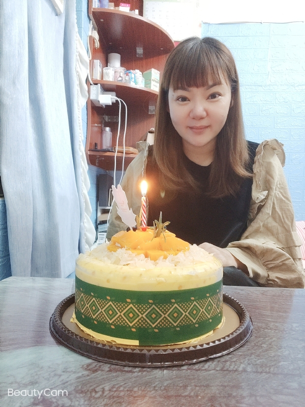 candy的第三张照片--阜阳相亲服务中心