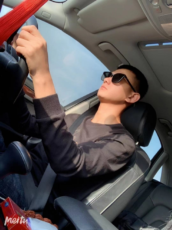 小五的第一张照片--阜阳相亲服务中心