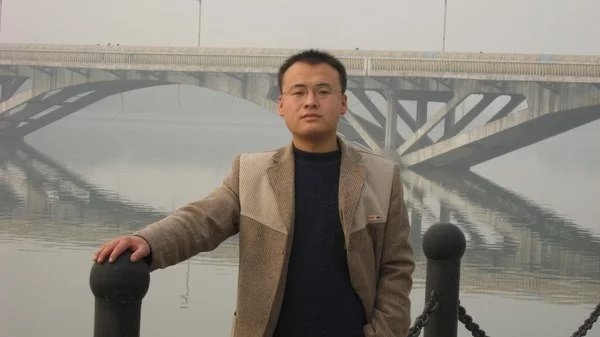 云中望月的第一张照片--阜阳相亲服务中心