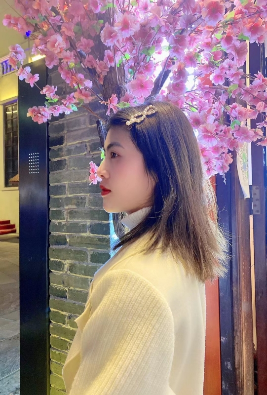 大眼妹的第一张照片--阜阳相亲服务中心