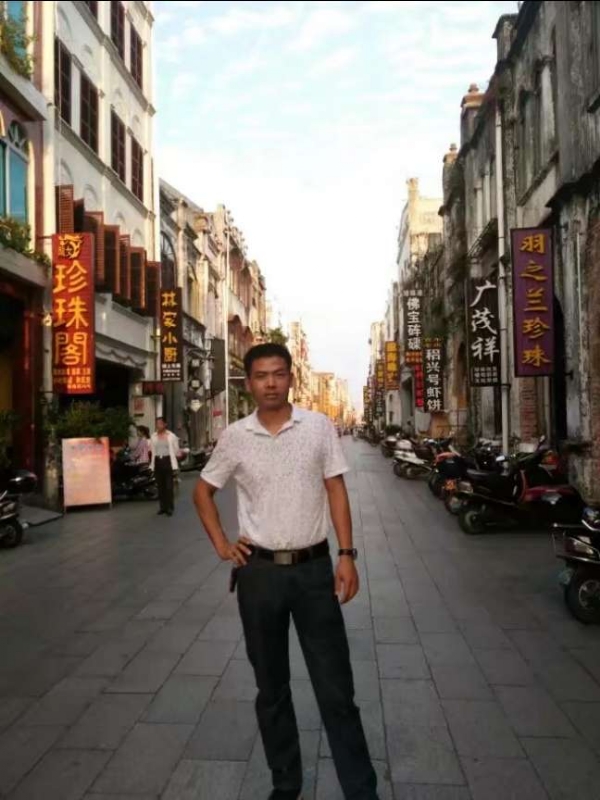 爱生活爱健康的第一张照片--阜阳相亲服务中心