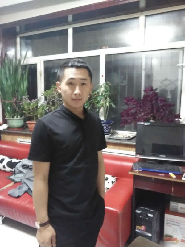 余生层楼的第一张照片--阜阳相亲服务中心