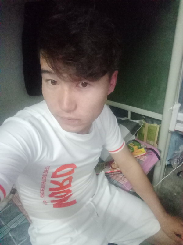 再回首的第一张照片--阜阳相亲服务中心