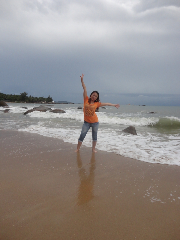 蓝色的天空的第一张照片--阜阳相亲服务中心