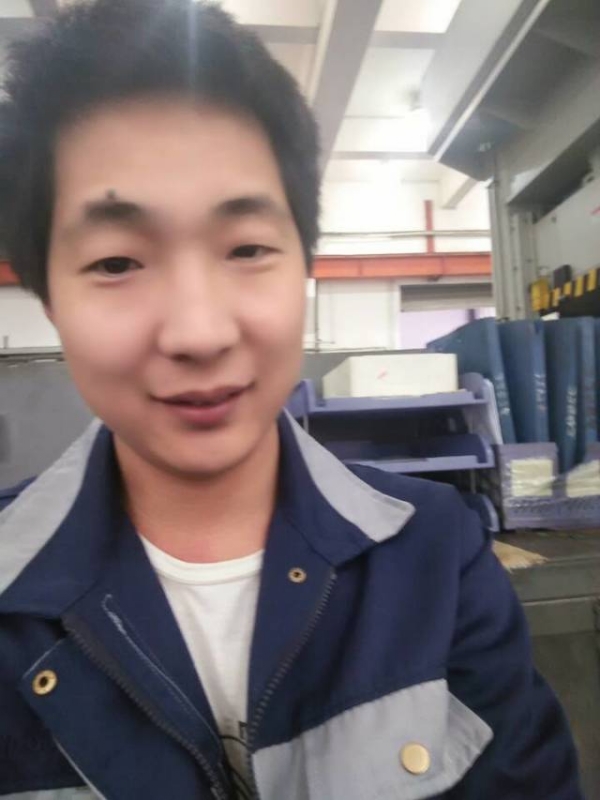 爱是你我的第一张照片--阜阳相亲服务中心