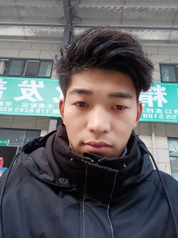 AA的第二张照片--阜阳相亲服务中心