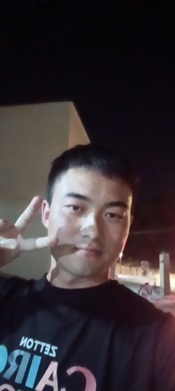 逆光的第三张照片--阜阳相亲服务中心