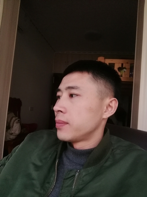 随缘的第一张照片--阜阳相亲服务中心