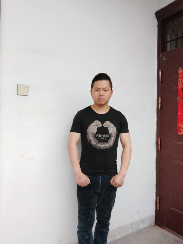 萧萧的第一张照片--阜阳相亲服务中心