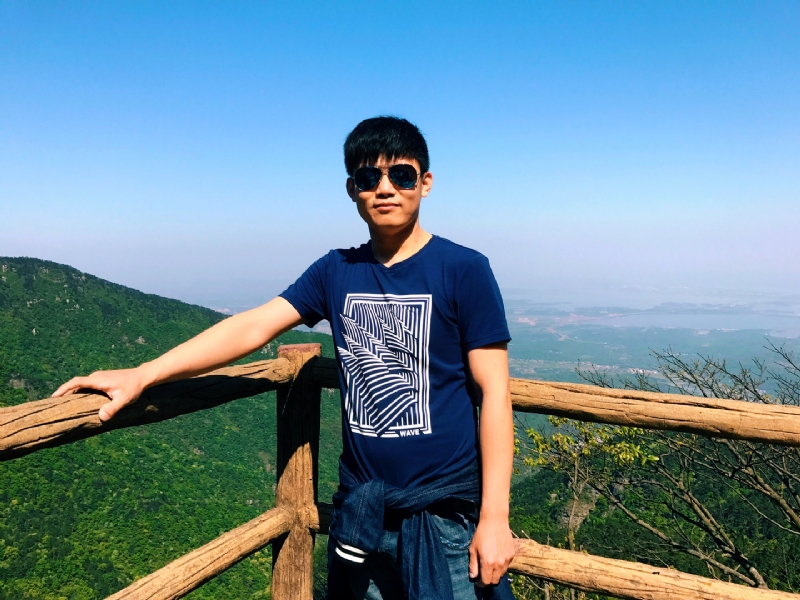 清风的第一张照片--阜阳相亲服务中心