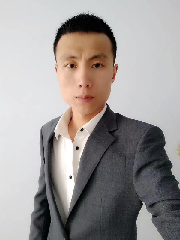 小军的第一张照片--阜阳相亲服务中心