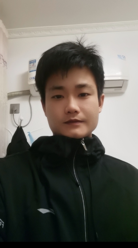 Mr丶Cui的第二张照片--阜阳相亲服务中心