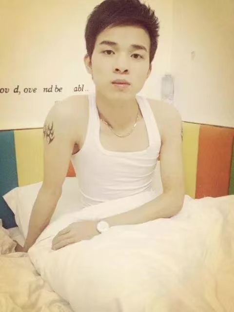 风雨同舟的第一张照片--阜阳相亲服务中心