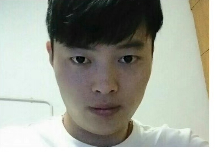 小张哥哥的第一张照片--阜阳相亲服务中心