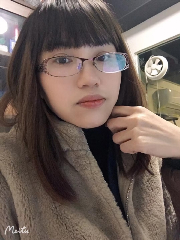 CC的第三张照片--阜阳相亲服务中心