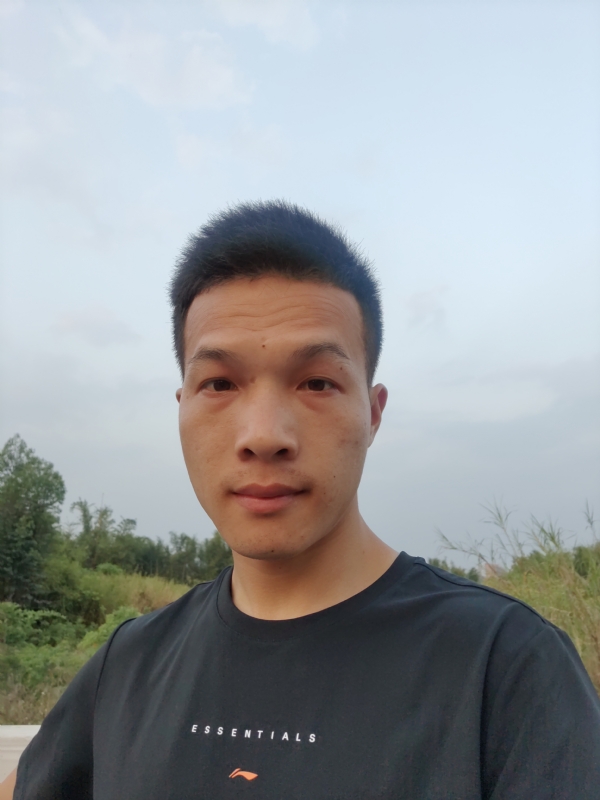 大龙的第一张照片--阜阳相亲服务中心