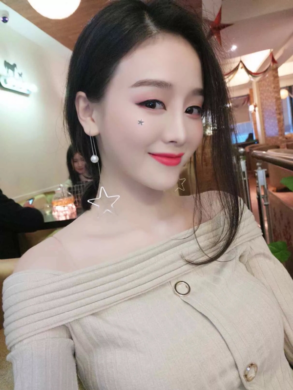 Cici的第四张照片--阜阳相亲服务中心