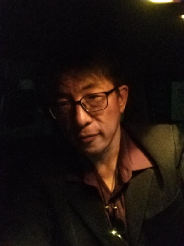 隱姓埋名的第一张照片--阜阳相亲服务中心