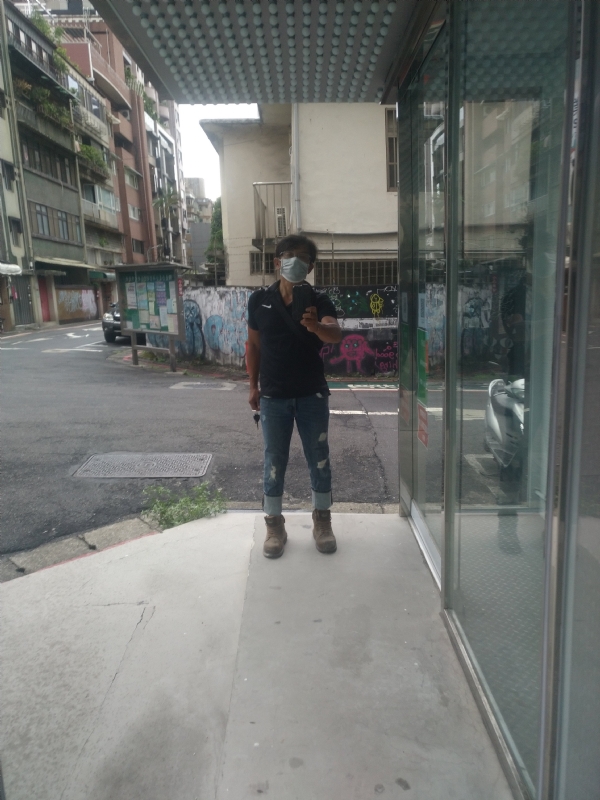 隱姓埋名的第二张照片--阜阳相亲服务中心