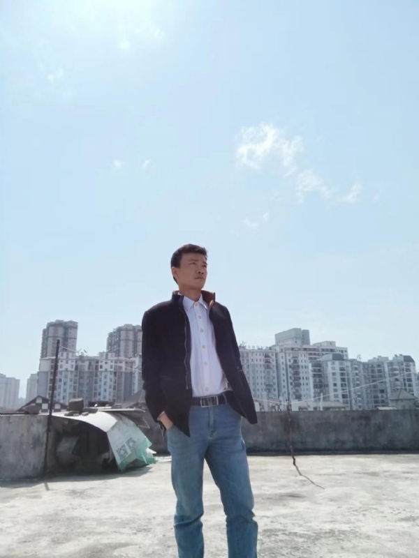 蓝色心情的第一张照片--阜阳相亲服务中心