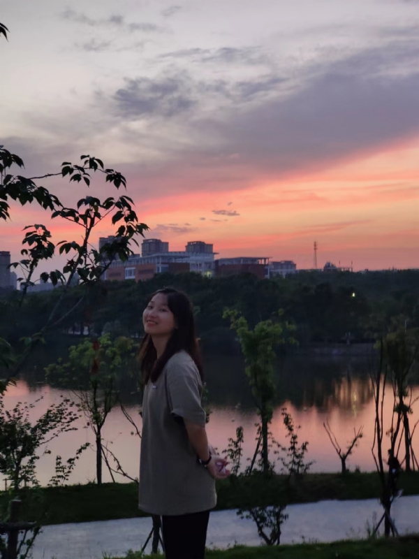 大白猫twx的第一张照片--阜阳相亲服务中心