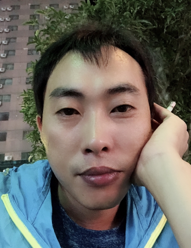 一直在路上的第一张照片--阜阳相亲服务中心